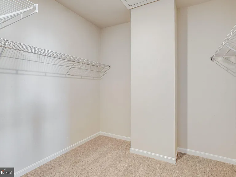 385 Ensemble Way — Photo 23