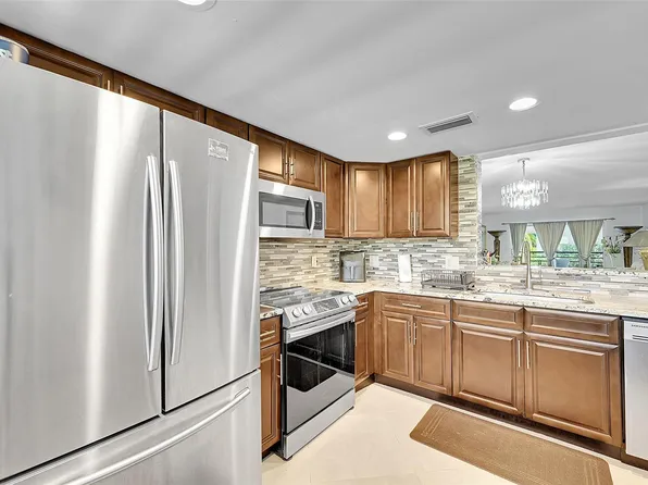 2804 Victoria Way #C3, Coconut Creek, FL 33066