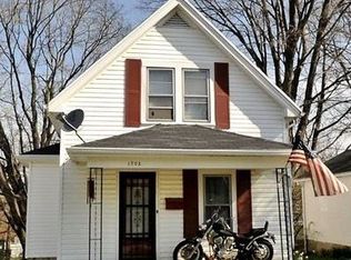 1702 Summit St, Springfield, OH 45503
