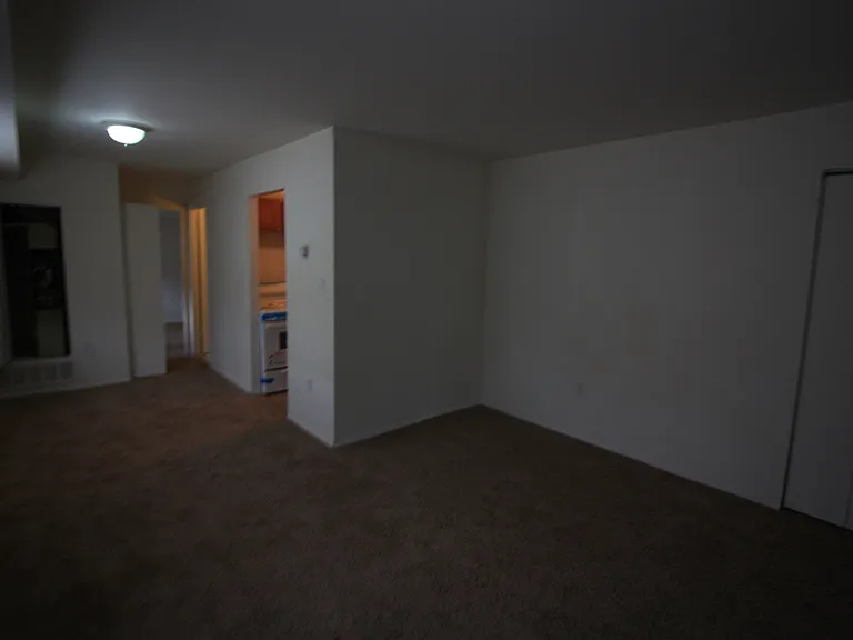 810 Nat Ct — Photo 21