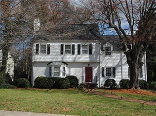 1943 Robinhood Rd, Winston Salem, NC 27104