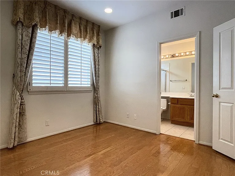 2712 Westbourne Pl — Photo 15