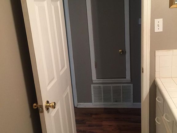 5th image of 2906 Rebel Dr