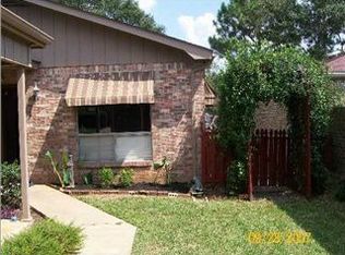 17 Towncrier Ct, Mobile, AL 36608