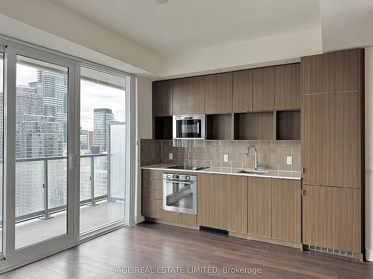 89 McGill St #2701 — Photo 7
