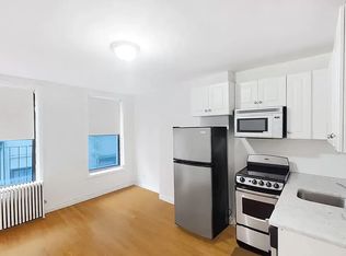 435 E 9th St APT 3RW, New York, NY 10009
