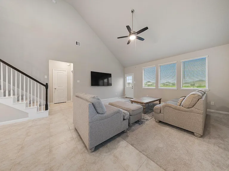 5318 Marisol Cove Dr — Photo 5