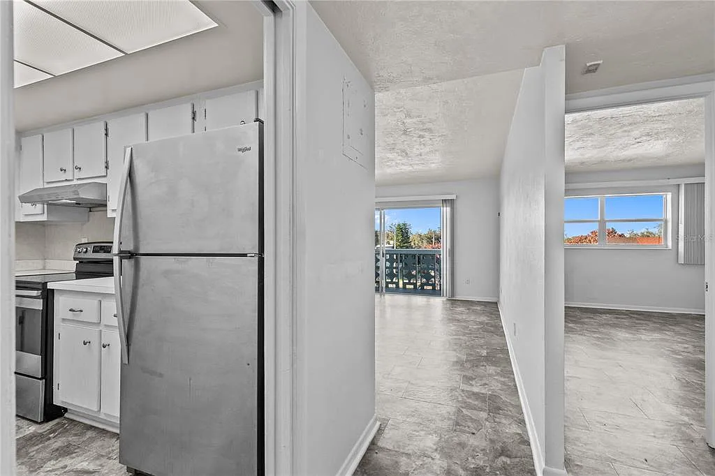 1 bed, 1.0 bath, 680 sqft, $1,250 — Photo 3