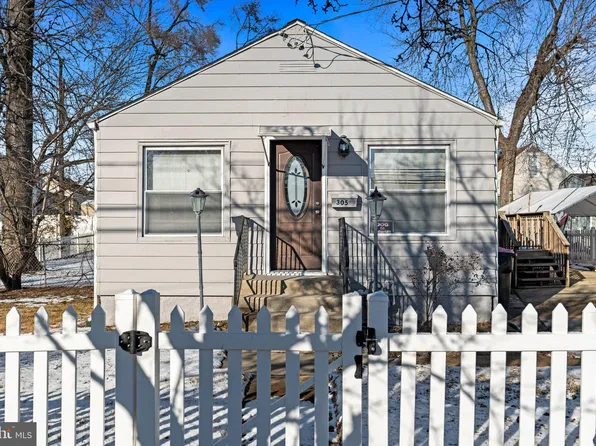 305 Station Ave, Glendora, NJ 08029