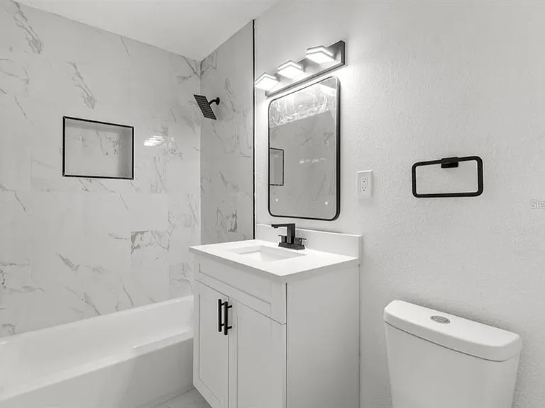 2352 Ednor St — Photo 7