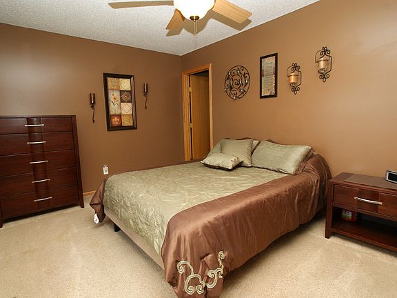 2nd image of 4096 231st Ln NW