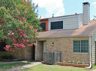 1340 Airline Dr, College Station, TX 77845