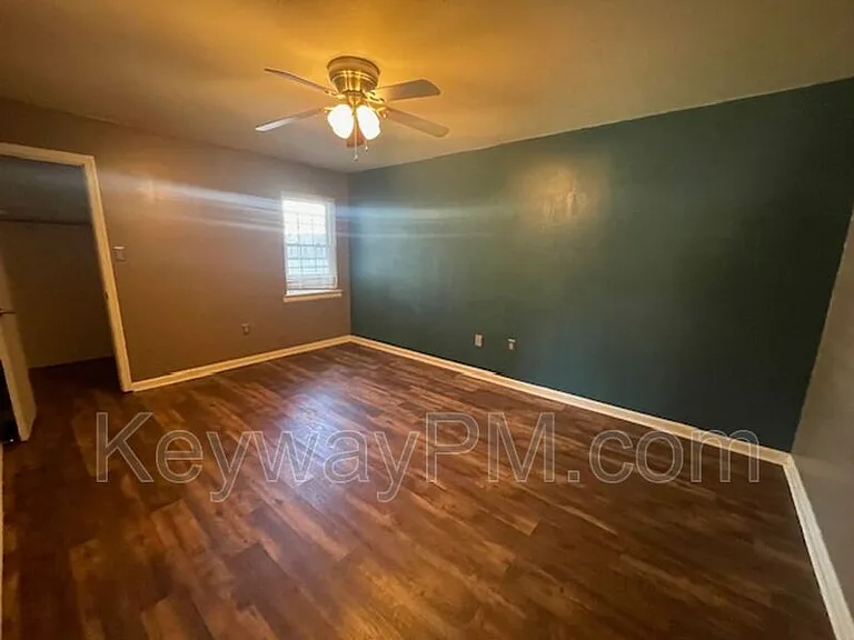 3933 Miramar Drive Ext — Photo 8