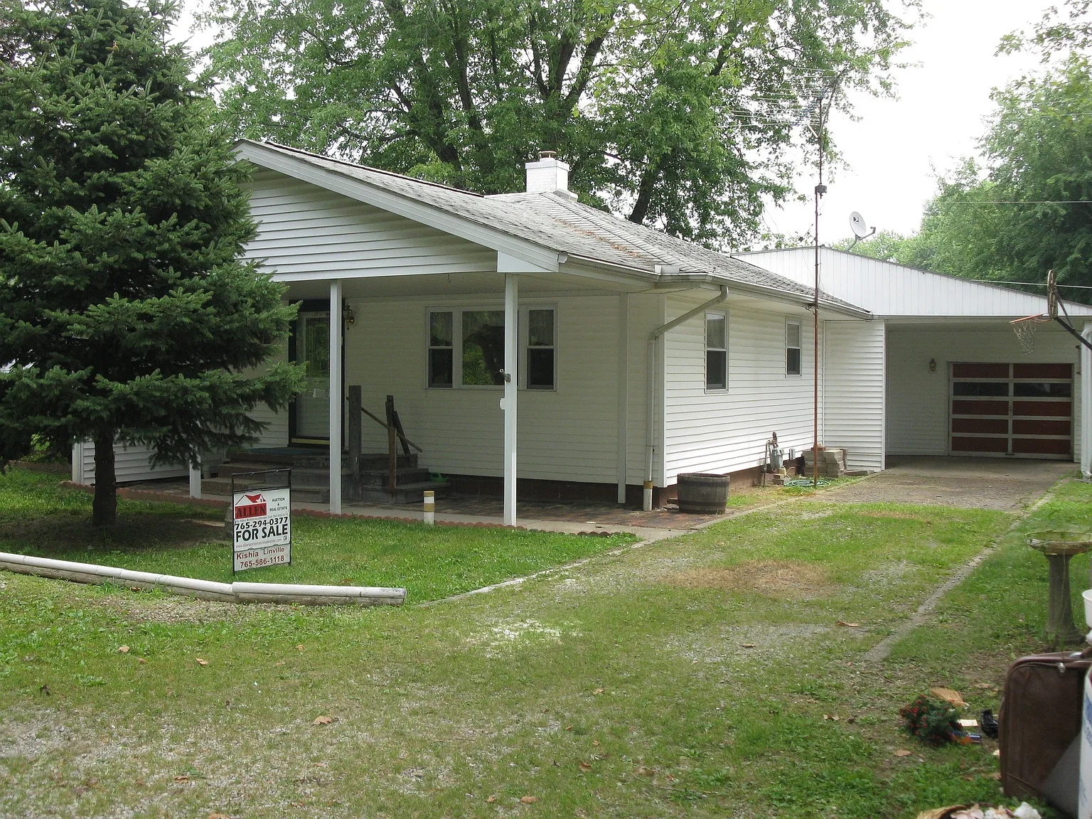 808 Knob Hill Dr photo 1