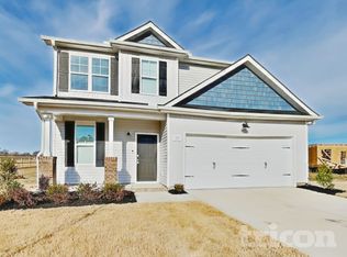 177 Sawyer Mill Dr, Dunn, NC 28334