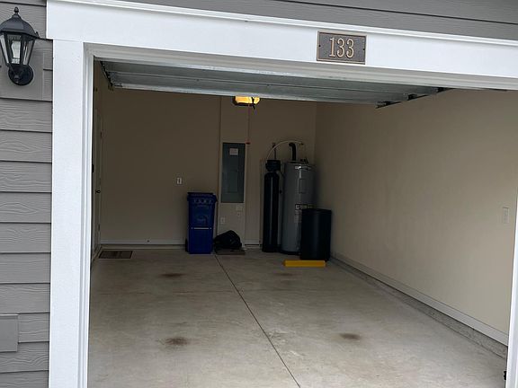 1 car garage