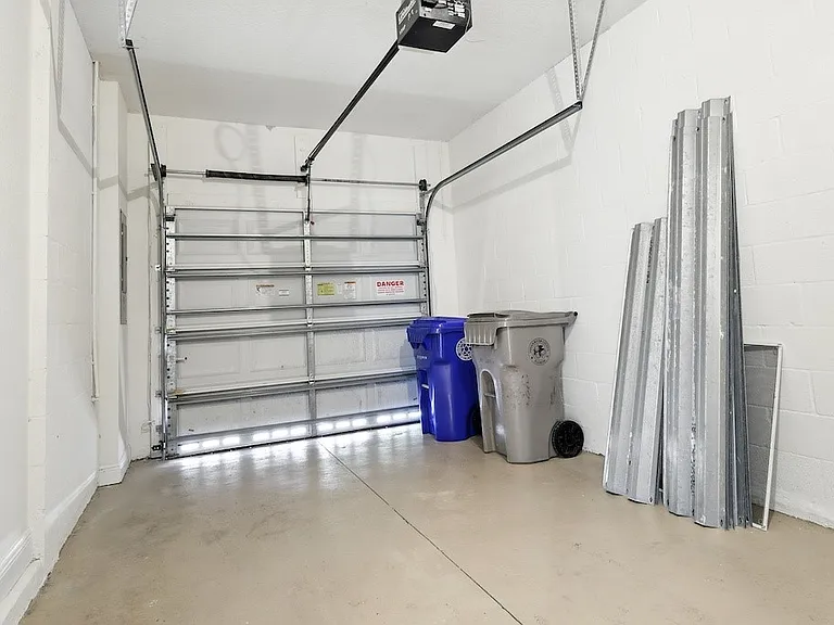 263 Provence Pl — Photo 17