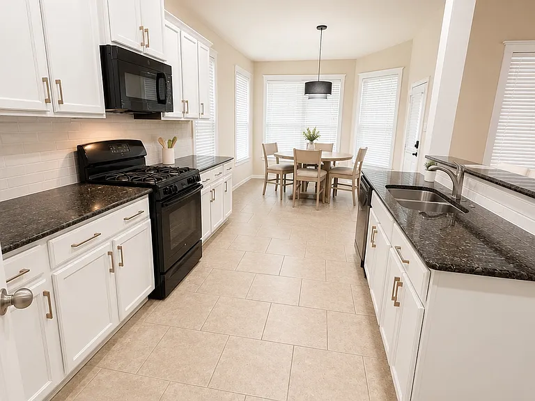 21570 Spear Valley Ln — Photo 10