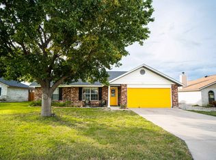 122 Alambre Dr, Del Rio, TX 78840