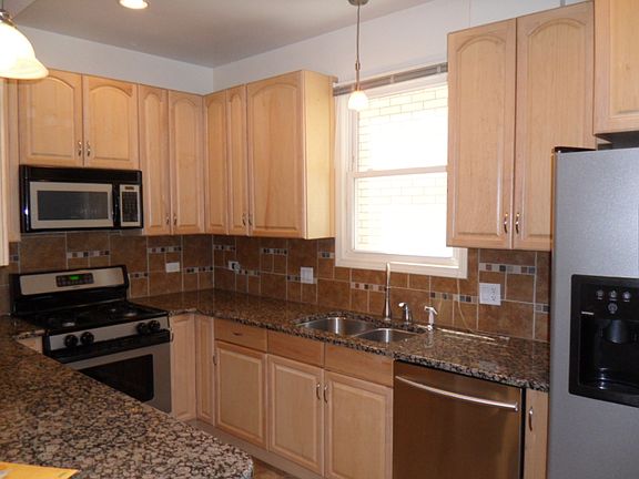 2nd image of 5395 N Bowmanville Ave