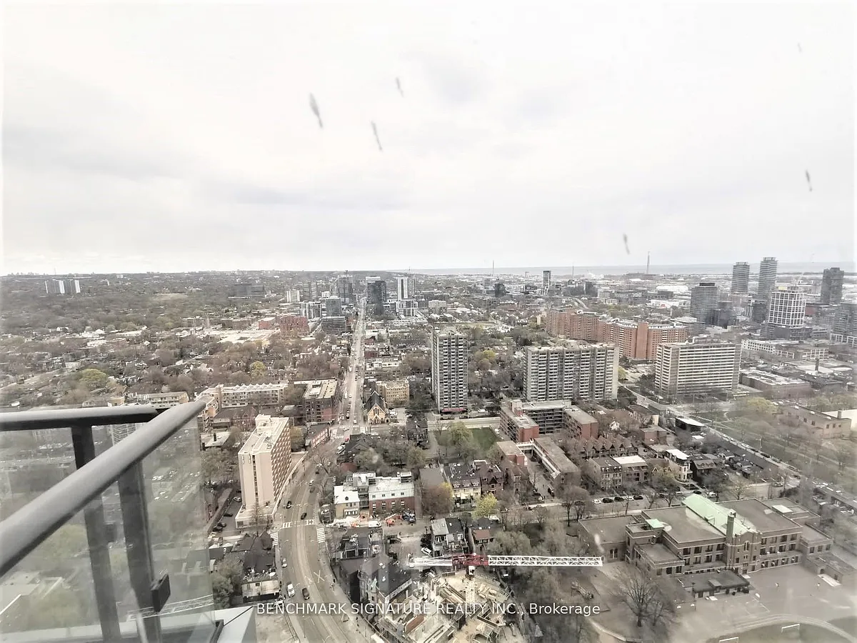 Building Photo - 251 Jarvis St #4015