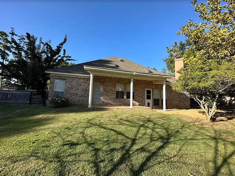 2206 Pinehaven Dr — Photo 39