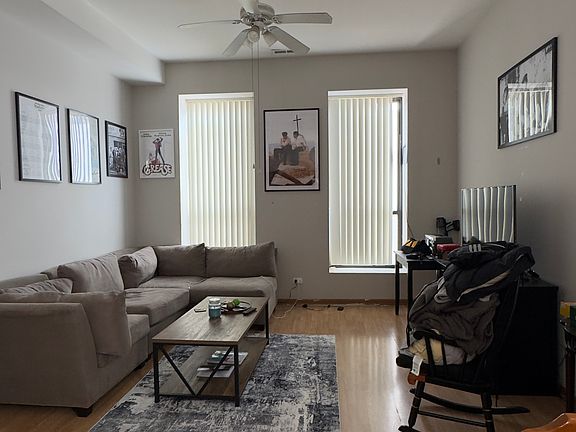 4th image of 524 W 31st St APT 2