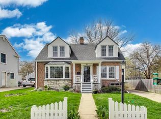 974 S 2nd Ave, Des Plaines, IL