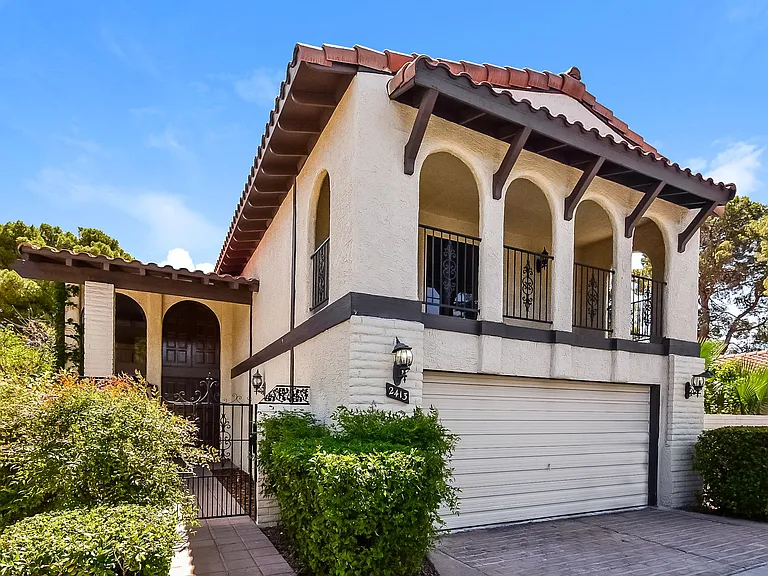 2413 Plaza Del Grande — Photo 33