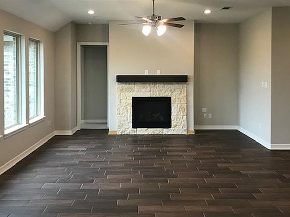 2nd image of 3513 Sunburst Creek Ln