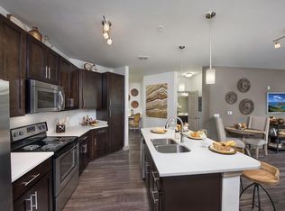 8649 A C Skinner Pkwy #103, Jacksonville, FL 32256