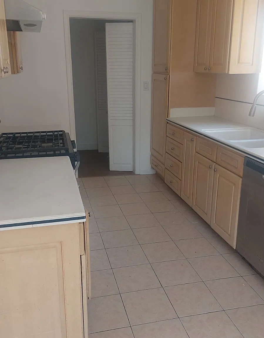 3 bed, 1559 sqft, $3,900 — Photo 3