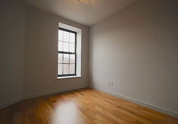 4th image of 289 Nostrand Ave #2C