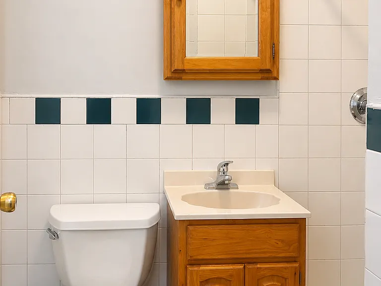 34 Carlton Ave #3A — Photo 4