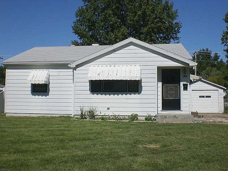 1st image of 1718 Conlin Ave