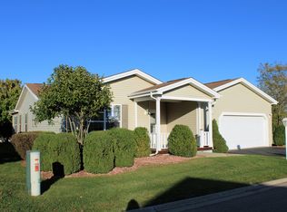 201 Rodeo Dr, Grayslake, IL 60030