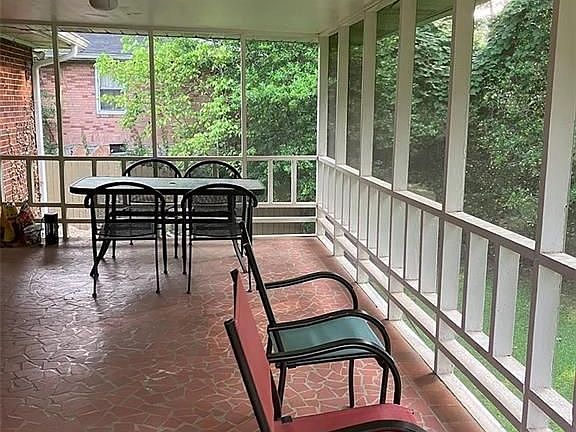 4th image of 1216 Biltmore Dr