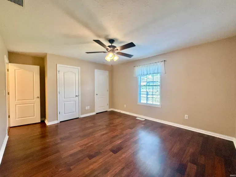 4524 Erinwood Ct — Photo 13