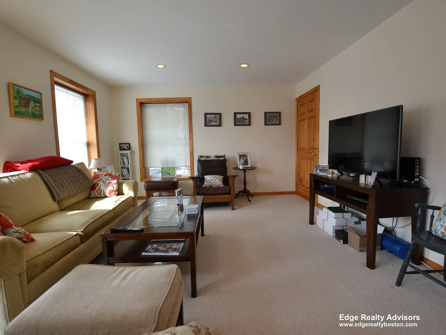 3 bed, 1650 sqft, $3,800 — Photo 3