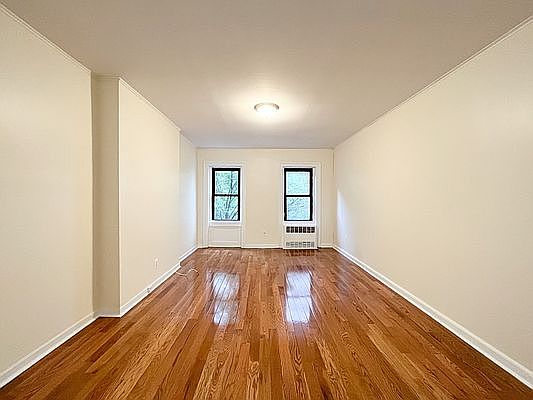 1st image of 213 E 59th St APT 3B