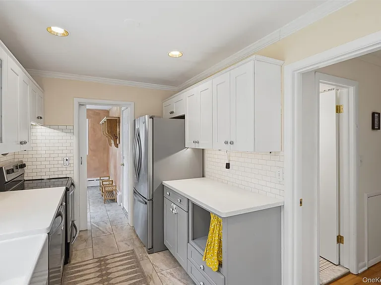 7 Lookout Ave — Photo 14