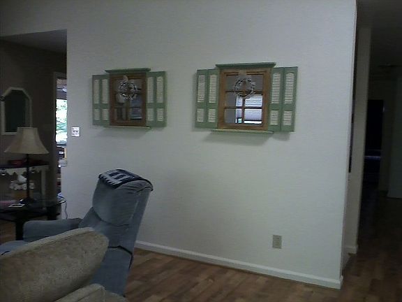4th image of 222 Shorewood Dr