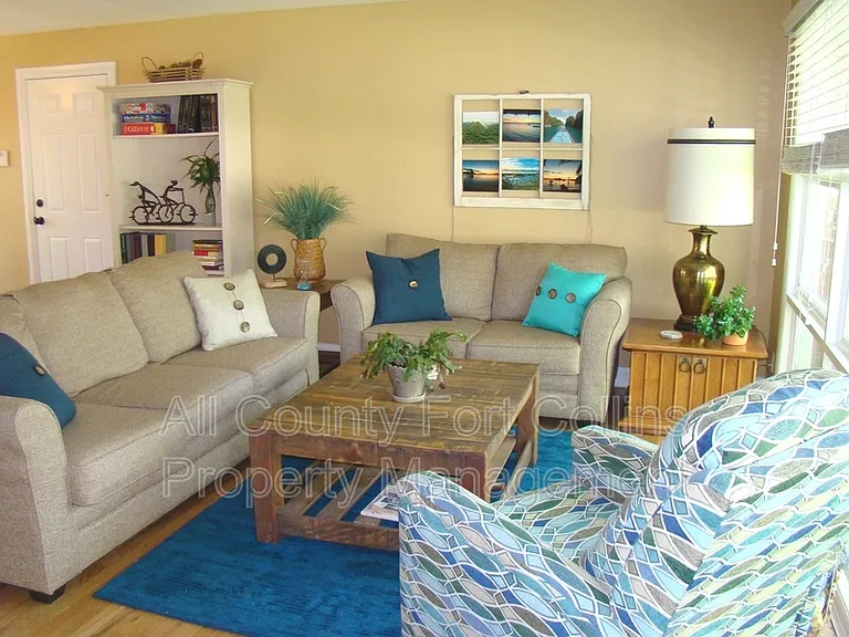 1312 Lakewood Dr — Photo 6