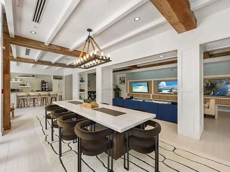 The Manor at Flagler Village — Photo 18