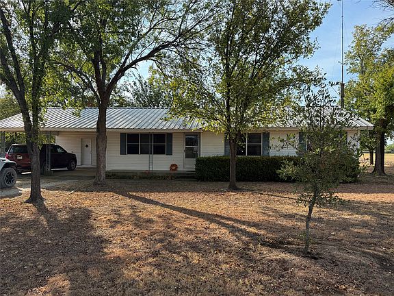 2nd image of 467 County Road 2371