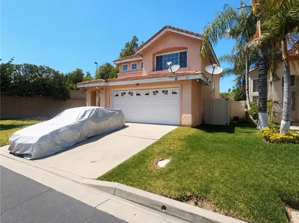 385 Greenwood Ct, Pomona, CA 91766