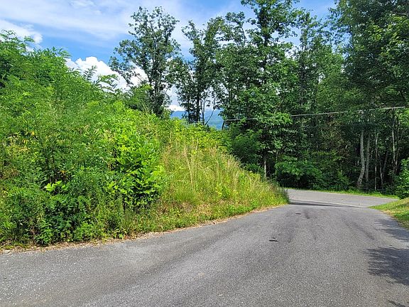 5th image of 839 Pine Top Ln Lot 68R