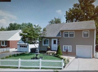 454 Curtiss Ave, Pennsauken, NJ 08110