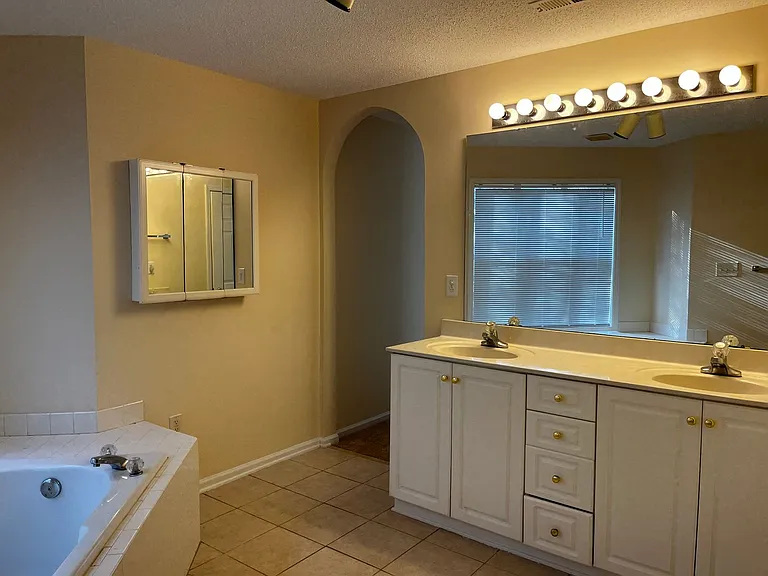 1141 Turtle Creek Rd #C — Photo 17