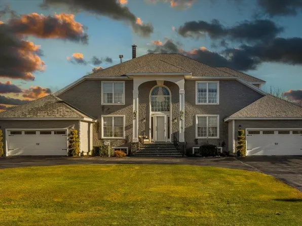 32 Aspen Way, Turner, ME 04282